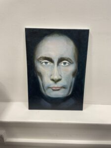 painting Putin